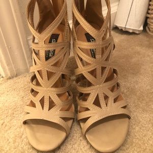 Nude heels